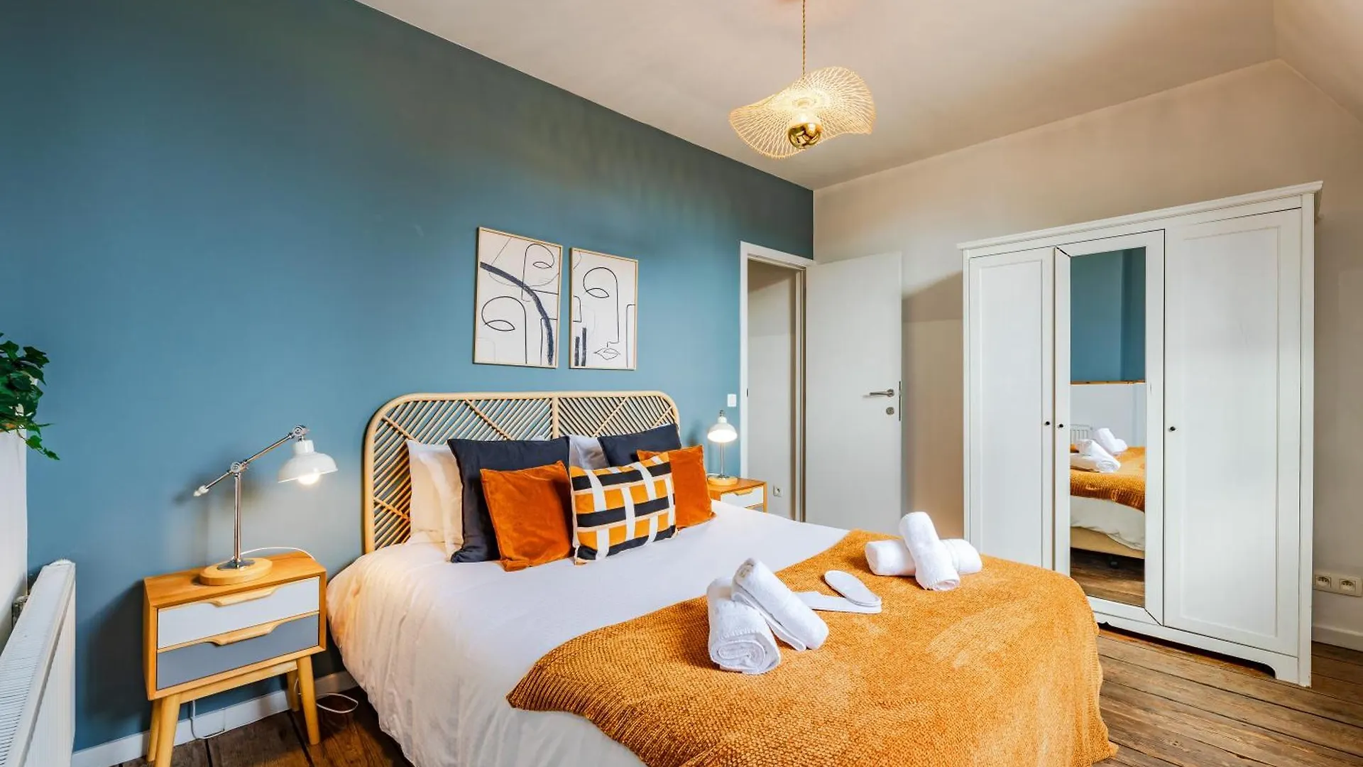 Apartment Exclusive 2Br With Unesco Views Brussels